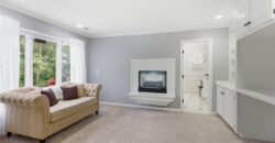 4407 N MULBERRY Drive, Kansas City, MO 64116