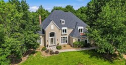 4407 N MULBERRY Drive, Kansas City, MO 64116
