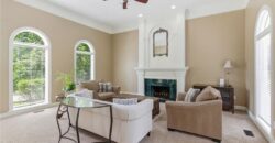 4407 N MULBERRY Drive, Kansas City, MO 64116