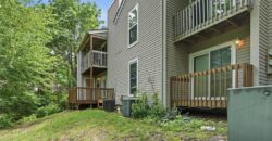 8346 NW Barrybrooke Drive, Kansas City, MO 64151