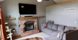 104 Spinnaker Drive, Smithville, MO 64089
