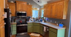 104 Spinnaker Drive, Smithville, MO 64089