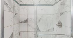 10101 NW MIRROR LAKE Court, Kansas City, MO 64152