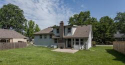 10101 NW MIRROR LAKE Court, Kansas City, MO 64152