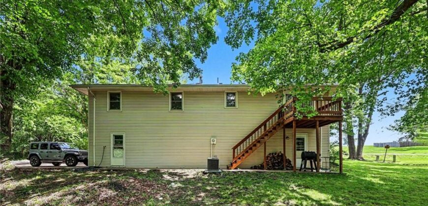15818 Salem Road, Excelsior Springs, MO 64024