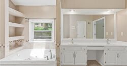 4808 NW 57th Place, Kansas City, MO 64151
