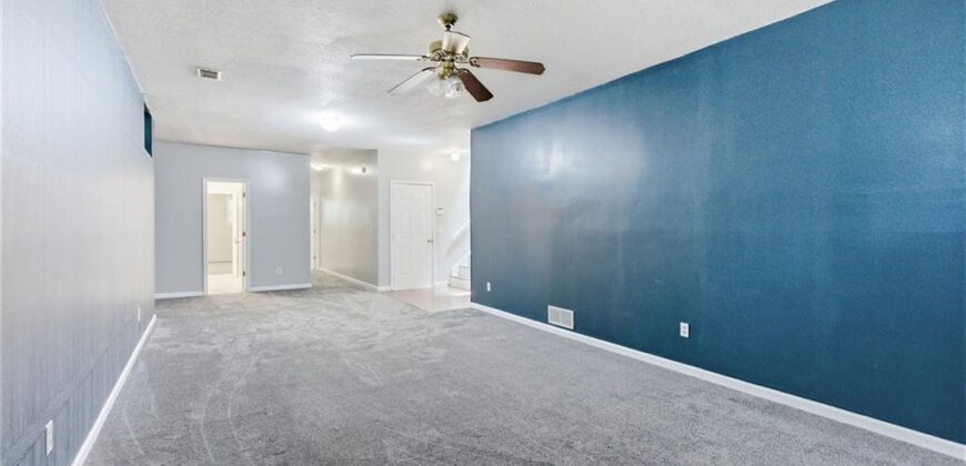 4808 NW 57th Place, Kansas City, MO 64151