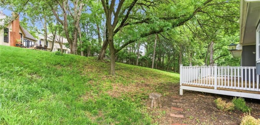 4808 NW 57th Place, Kansas City, MO 64151