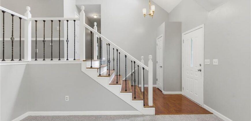 4808 NW 57th Place, Kansas City, MO 64151
