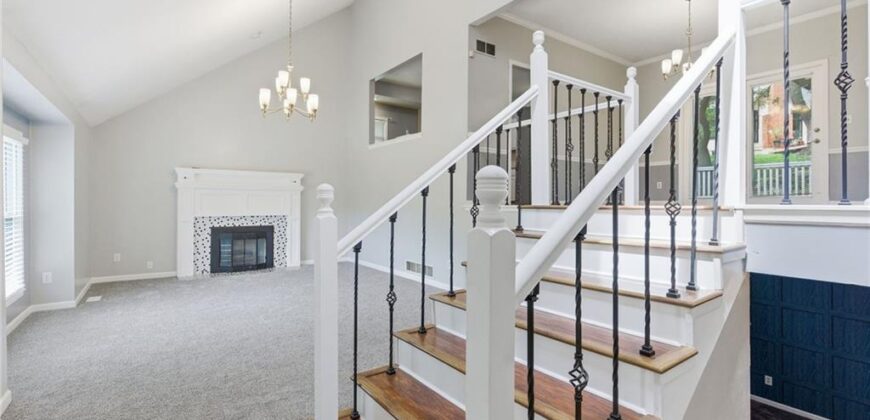 4808 NW 57th Place, Kansas City, MO 64151