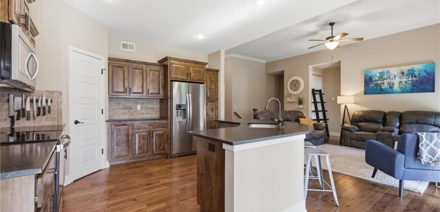 10836 N Crystal Avenue, Kansas City, MO 64156
