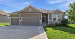 10836 N Crystal Avenue, Kansas City, MO 64156