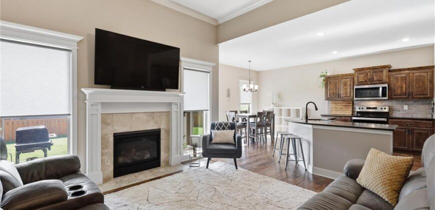 10836 N Crystal Avenue, Kansas City, MO 64156