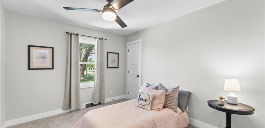 13101 NW Porter Road, Parkville, MO 64152