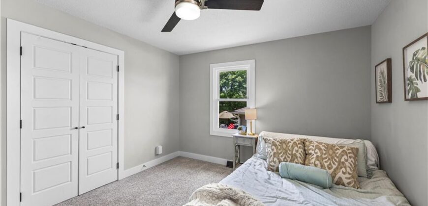 13101 NW Porter Road, Parkville, MO 64152