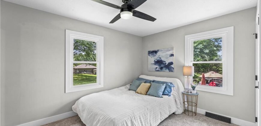 13101 NW Porter Road, Parkville, MO 64152