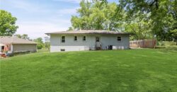 13101 NW Porter Road, Parkville, MO 64152