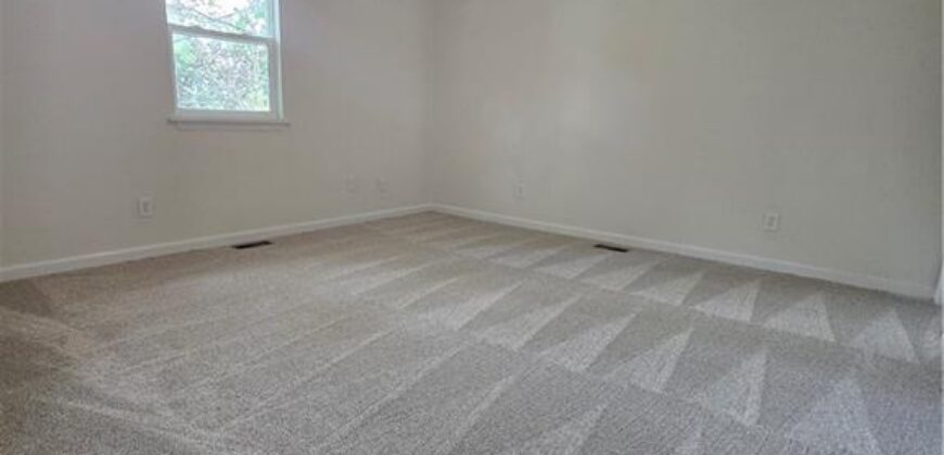2028 NW 49th Terrace, Northmoor, MO 64151