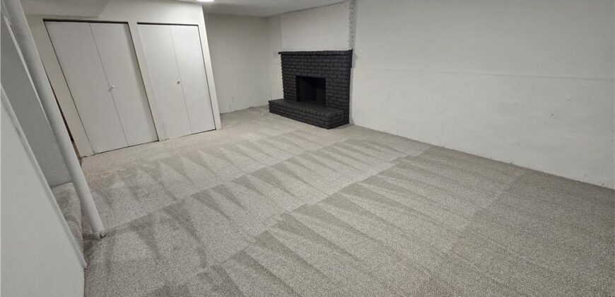 2028 NW 49th Terrace, Northmoor, MO 64151
