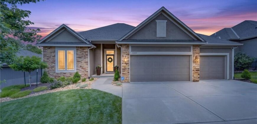 12255 NW Belmont Drive, Platte City, MO 64079