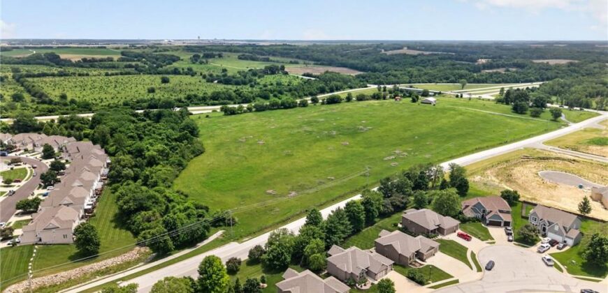 12255 NW Belmont Drive, Platte City, MO 64079