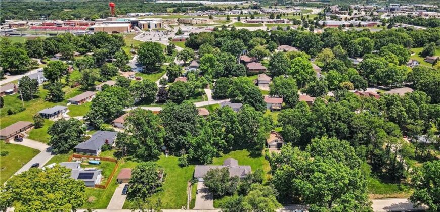 56 Maple Drive, Platte City, MO 64079