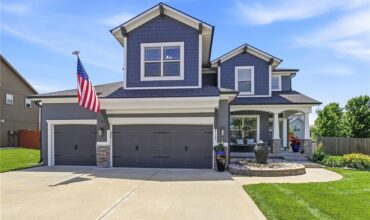 8209 NE 103rd Street, Kansas City, MO 64157