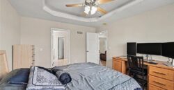 502 Lake Meadows Drive, Smithville, MO 64089