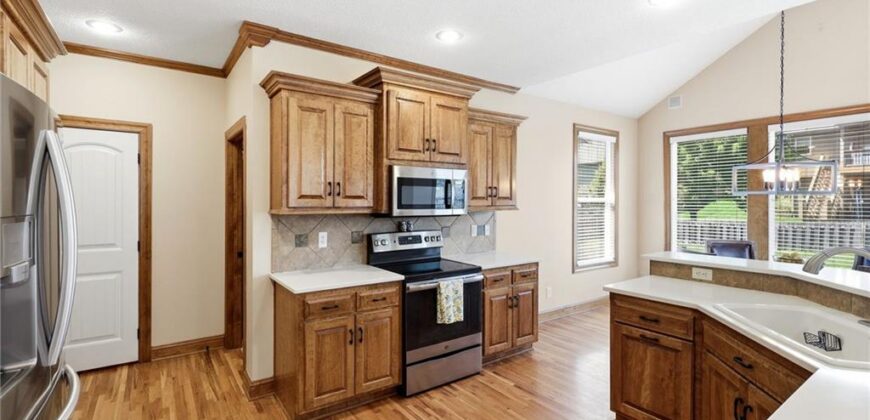 2210 NE 109th Terrace, Kansas City, MO 64155