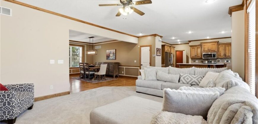 2210 NE 109th Terrace, Kansas City, MO 64155