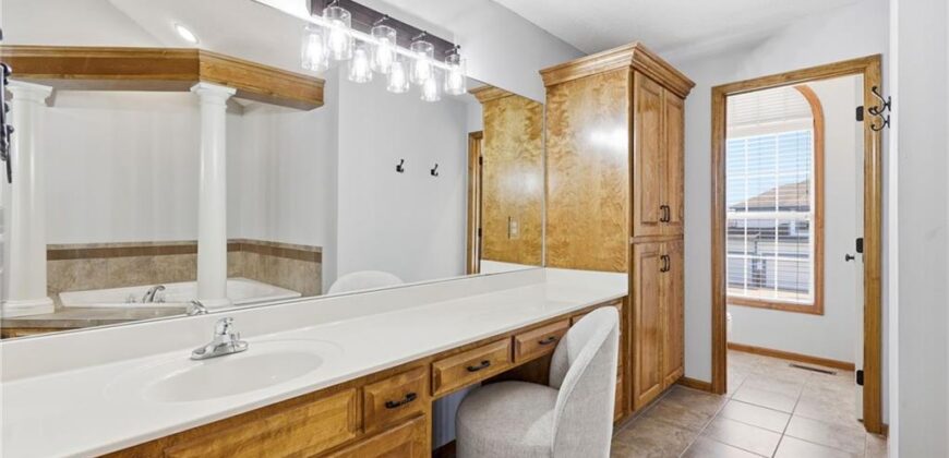 2210 NE 109th Terrace, Kansas City, MO 64155