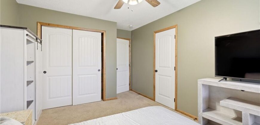 2210 NE 109th Terrace, Kansas City, MO 64155