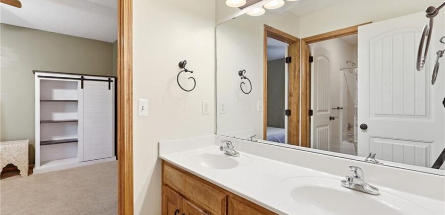 2210 NE 109th Terrace, Kansas City, MO 64155