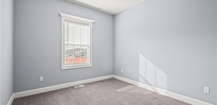 15300 Jessica Street, Parkville, MO 64152