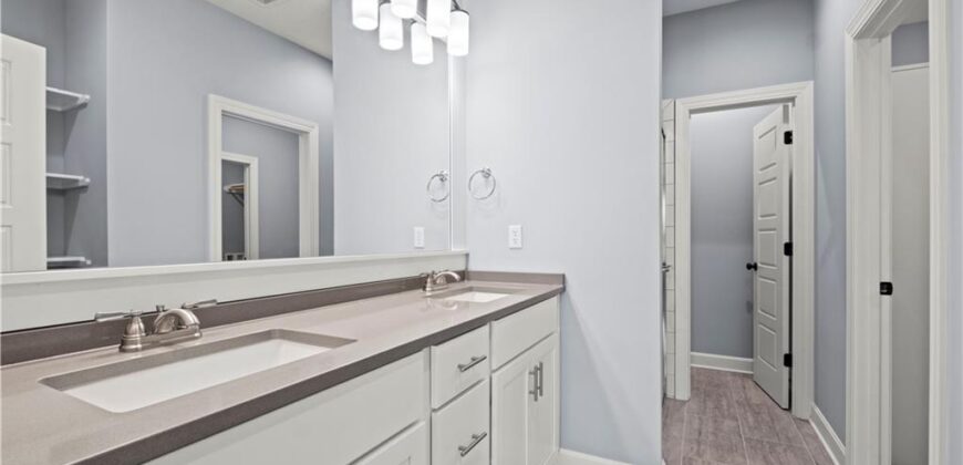 15300 Jessica Street, Parkville, MO 64152