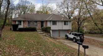 6722 N Mokane Street, Kansas City, MO 64151