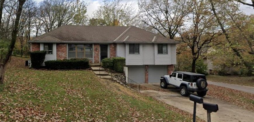 6722 N Mokane Street, Kansas City, MO 64151