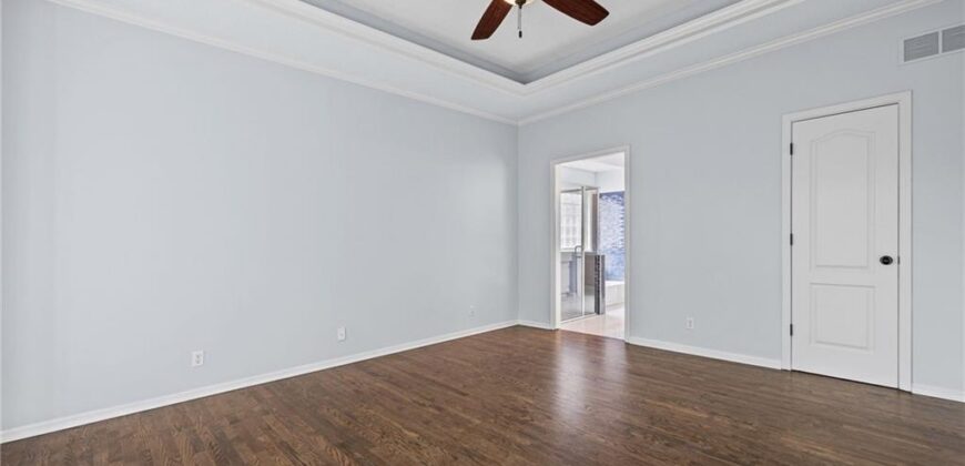 8655 N Britt Avenue, Kansas City, MO 64154