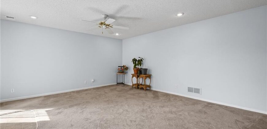 8655 N Britt Avenue, Kansas City, MO 64154