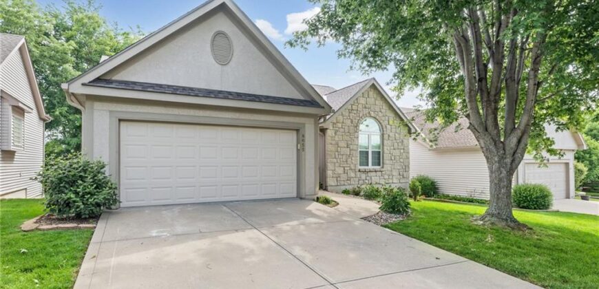 8655 N Britt Avenue, Kansas City, MO 64154
