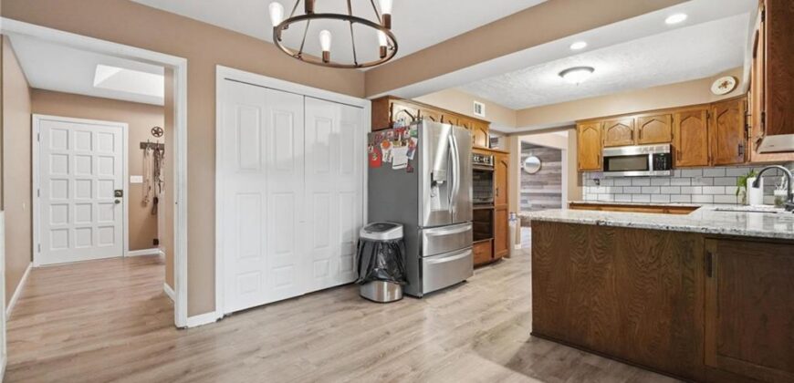 5305 NW 58TH Terrace, Kansas City, MO 64151