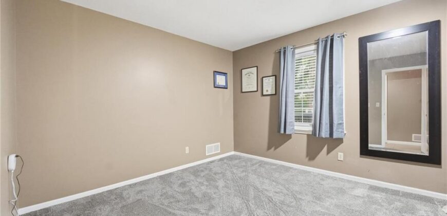 5305 NW 58TH Terrace, Kansas City, MO 64151