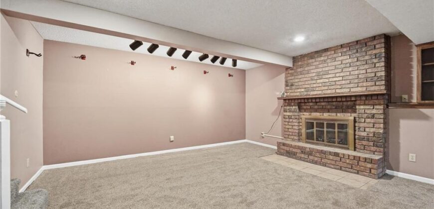 5305 NW 58TH Terrace, Kansas City, MO 64151
