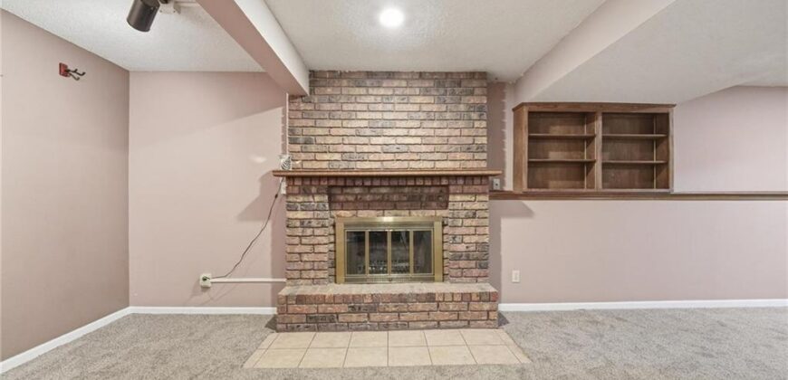 5305 NW 58TH Terrace, Kansas City, MO 64151