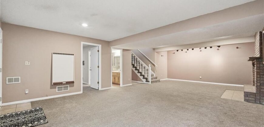 5305 NW 58TH Terrace, Kansas City, MO 64151