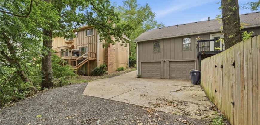 5305 NW 58TH Terrace, Kansas City, MO 64151