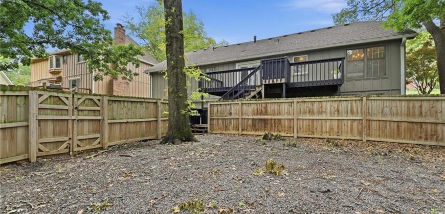 5305 NW 58TH Terrace, Kansas City, MO 64151