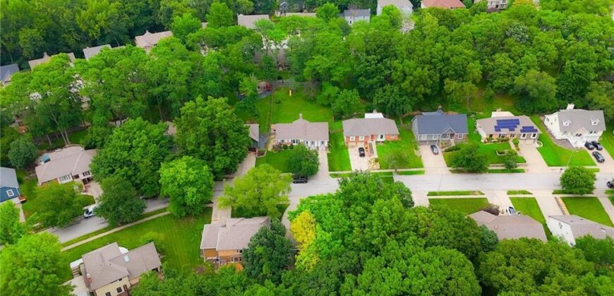 5305 NW 58TH Terrace, Kansas City, MO 64151