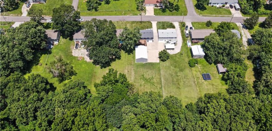 5215 NE 60th Terrace, Kansas City, MO 64119