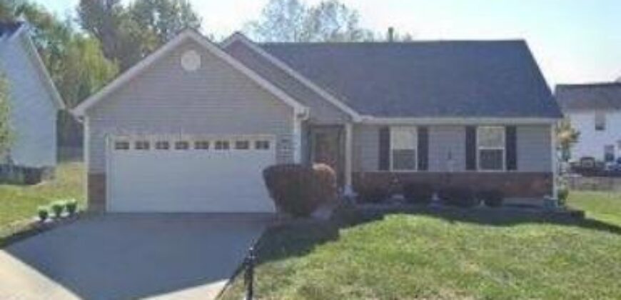512 Brentwood Drive, Liberty, MO 64068